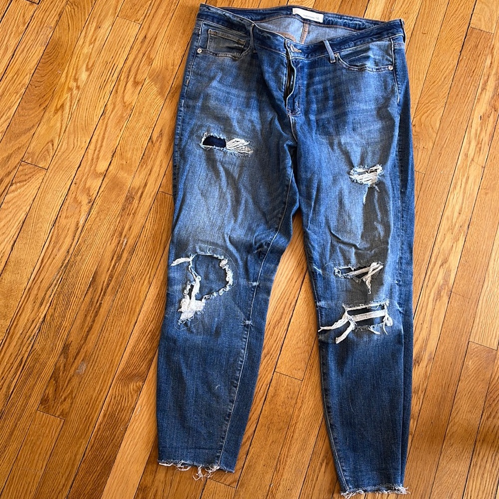 Maurices jeans